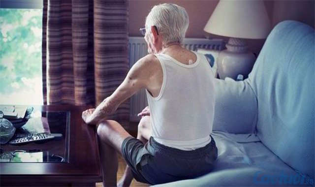 Tôi 65 tuổi, nghỉ hưu 1 mình 1 căn nhà 3 tầng, cả trăm triệu mỗi tháng nhưng khi gặp lại con dâu cũ tôi mới thấy mình được sống thật sự- Ảnh 1.