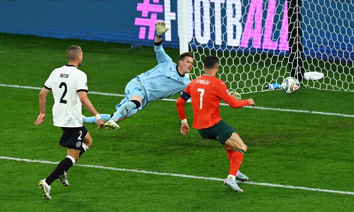 Ronaldo ghi bàn quyết định, Bồ Đào Nha vào chung kết Nations League- Ảnh 1.