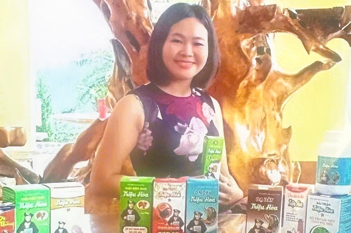 Khởi tố nữ giám đốc sản xuất, buôn bán hàng chục ngàn hộp thực phẩm chức năng giả- Ảnh 1.