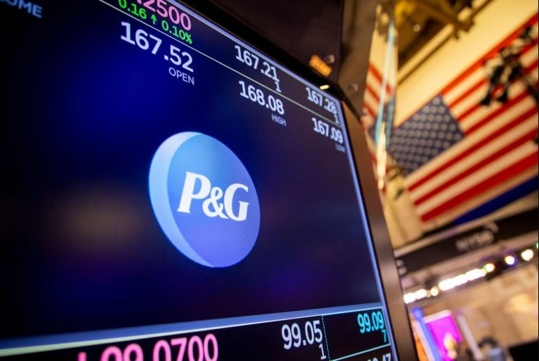 P&G sa thải 7.000 lao động, Unilever cắt giảm 7.500 người: Làn sóng đuổi việc ngành hàng tiêu dùng lan rộng vì áp lực kinh tế- Ảnh 2. P&G sa thải 7.000 lao động, Unilever cắt giảm 7.500 người: Làn sóng đuổi việc ngành hàng tiêu dùng lan rộng vì áp lực kinh tế- Ảnh 2.