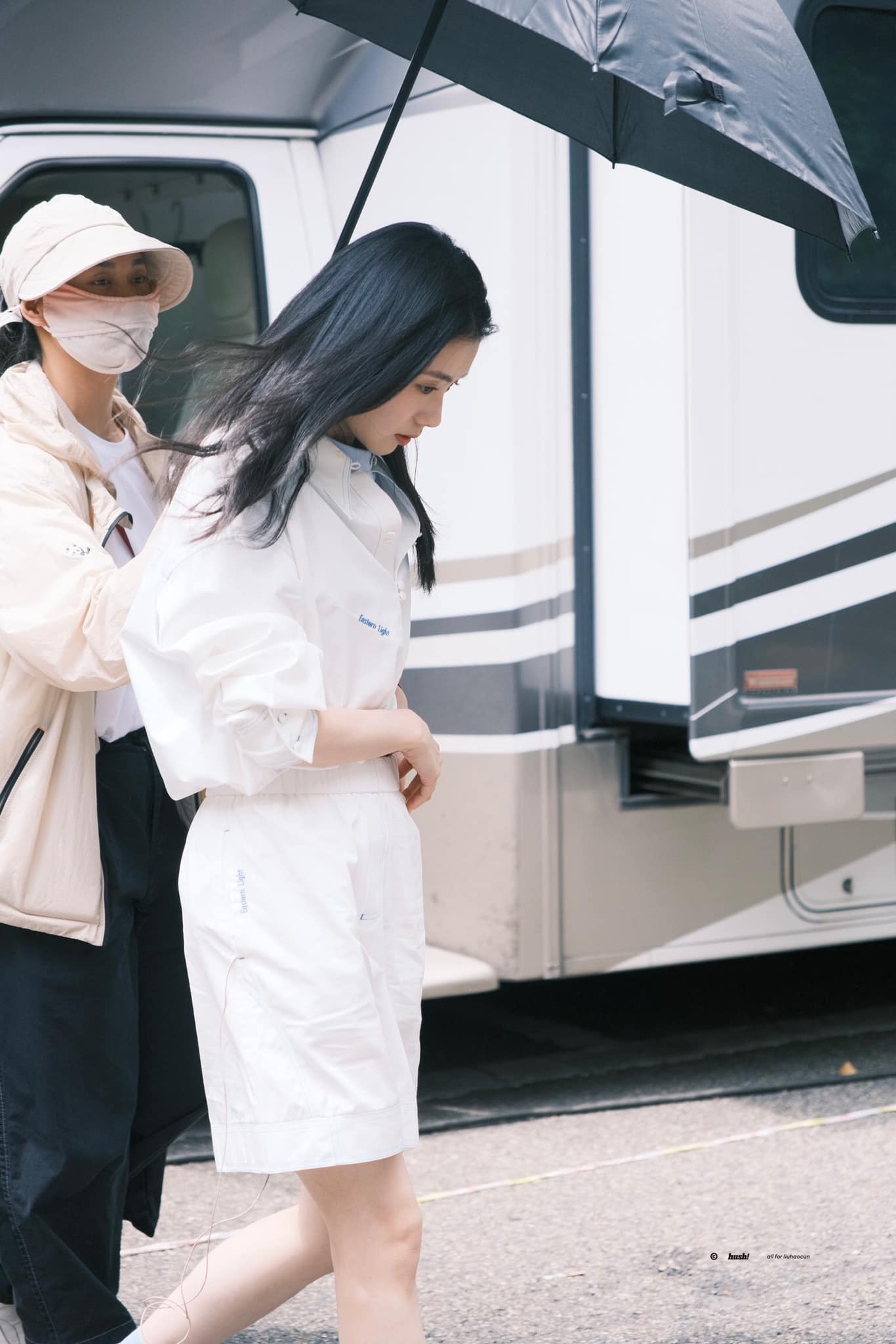 Nữ chính phim ngôn tình quyết không đóng cảnh hôn: Visual tiên tử, ăn mặc sành điệu không điểm chê- Ảnh 7.