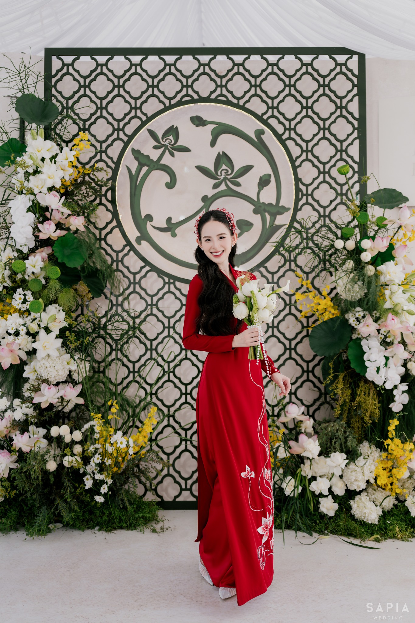 Trọn vẹn đám hỏi của Hương Liên và thiếu gia điển trai: Từng chi tiết đều hướng về cô dâu- Ảnh 5.