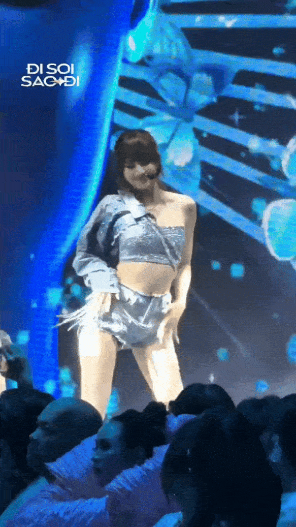 Cam thường soi cận nhan sắc các Chị Đẹp LUNAS, body mướt mắt giật spotlight dàn người mẫu- Ảnh 3. Cam thường soi cận nhan sắc các Chị Đẹp LUNAS, body mướt mắt giật spotlight dàn người mẫu- Ảnh 3.