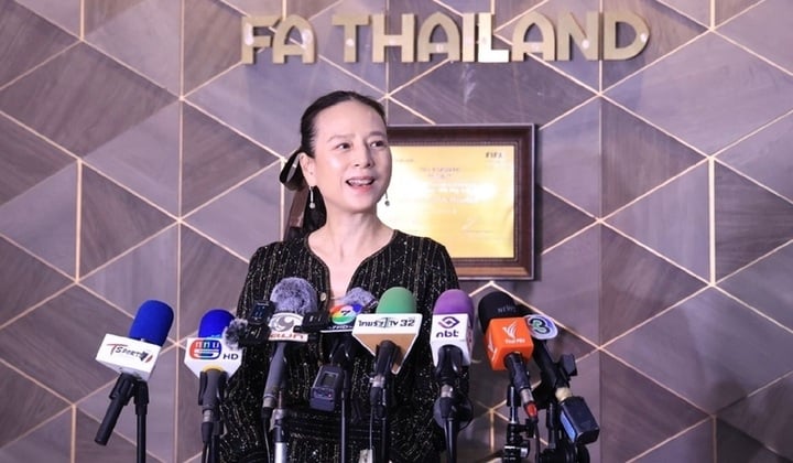 Madam Pang bán bản quyền giải Thái Lan đắt giá gấp 4 lần V.League- Ảnh 1.
