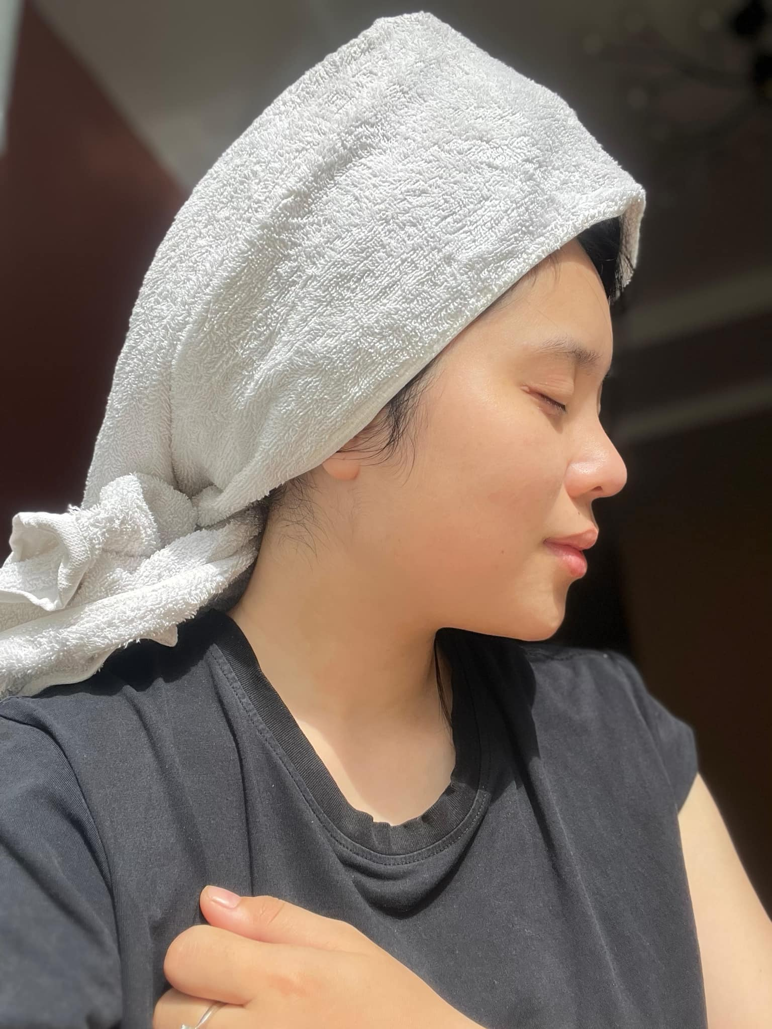 Từng bị hư tổn, gãy rụng cả búi do nhuộm tẩy tóc, cô nàng 