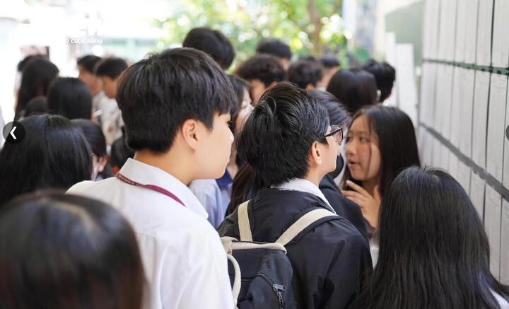 Đề Văn thi lớp 10 TP.HCM: Thí sinh dễ "thua thảm" nếu học vẹt, học tủ- Ảnh 1.