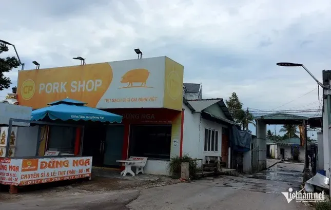 Lộ sai phạm kiểm soát tại lò mổ heo cho Công ty C.P Việt Nam- Ảnh 2. Lộ sai phạm kiểm soát tại lò mổ heo cho Công ty C.P Việt Nam- Ảnh 2.