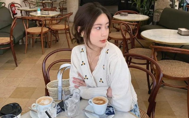 “Thế hệ cợt nhả” rủ nhau làm giàu bằng sự lạc quan: Giàu trải nghiệm là được, hết tiền thì tính sau?- Ảnh 4.