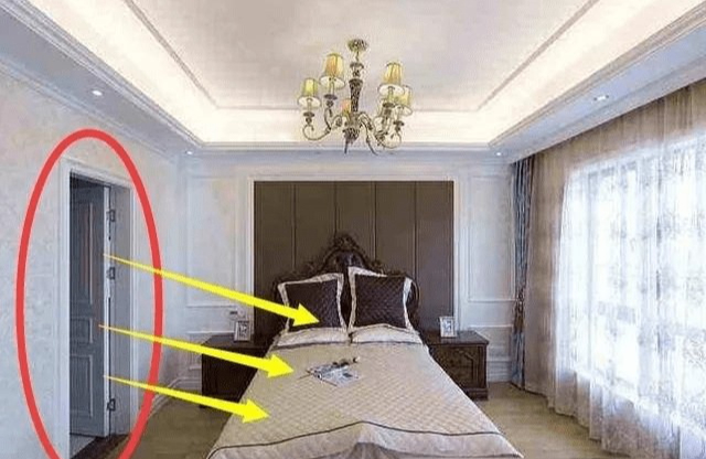 Phòng chật đến đâu giường ngủ cũng không được phạm 4 