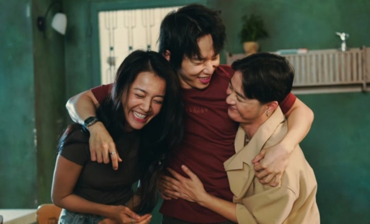 "Tiểu tam" màn ảnh Việt: Ông xã lo kinh tế để tôi được thoải mái làm nghề- Ảnh 2.