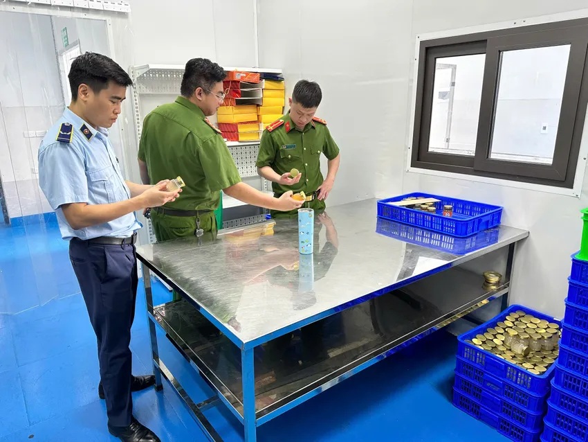 Sự thật đằng sau 23.468 hũ yến chưng bị tạm giữ tại Phú Thọ- Ảnh 2.