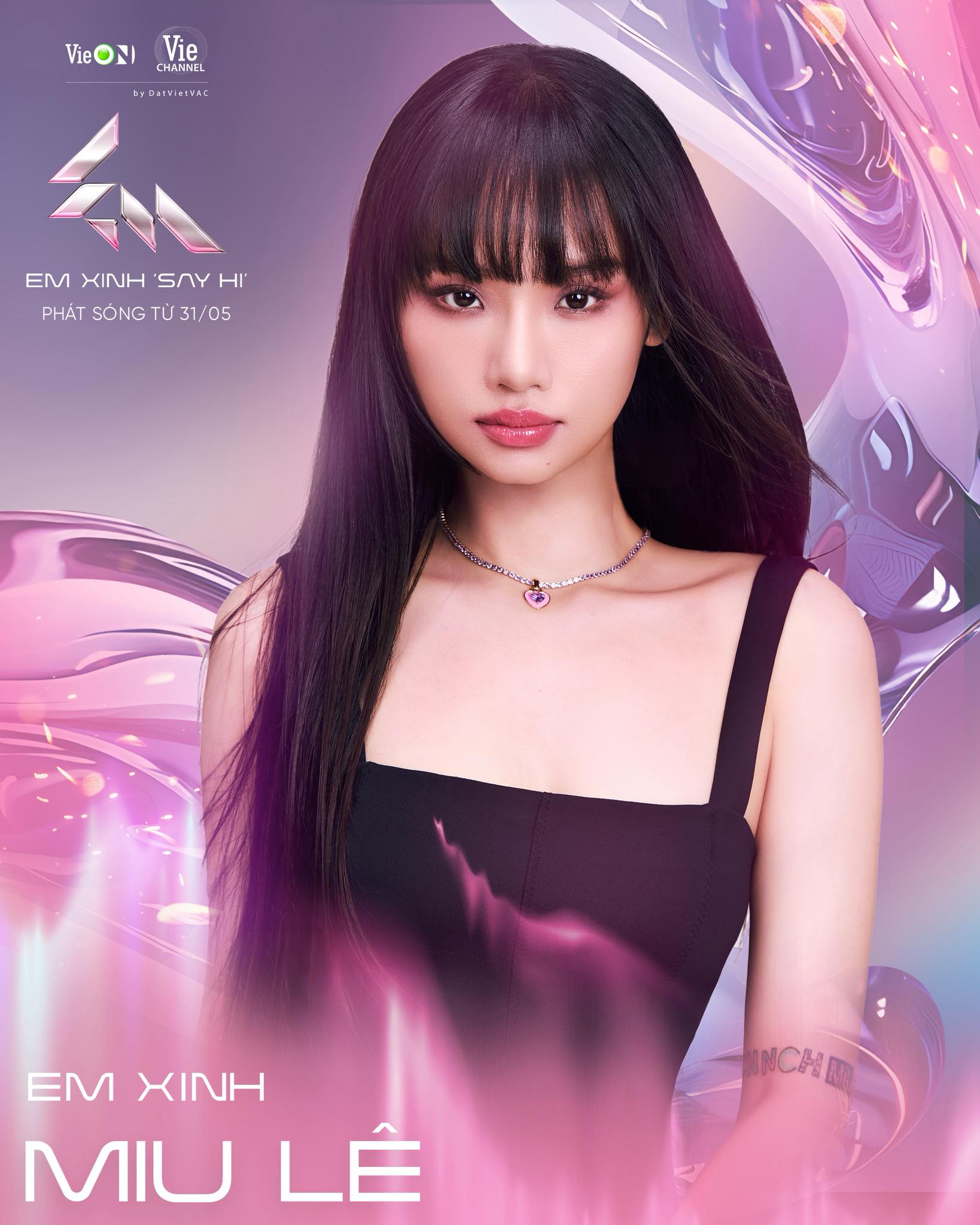 Angela Phương Trinh dẫn đầu loạt mỹ nhân Việt có body cơ bắp, một 