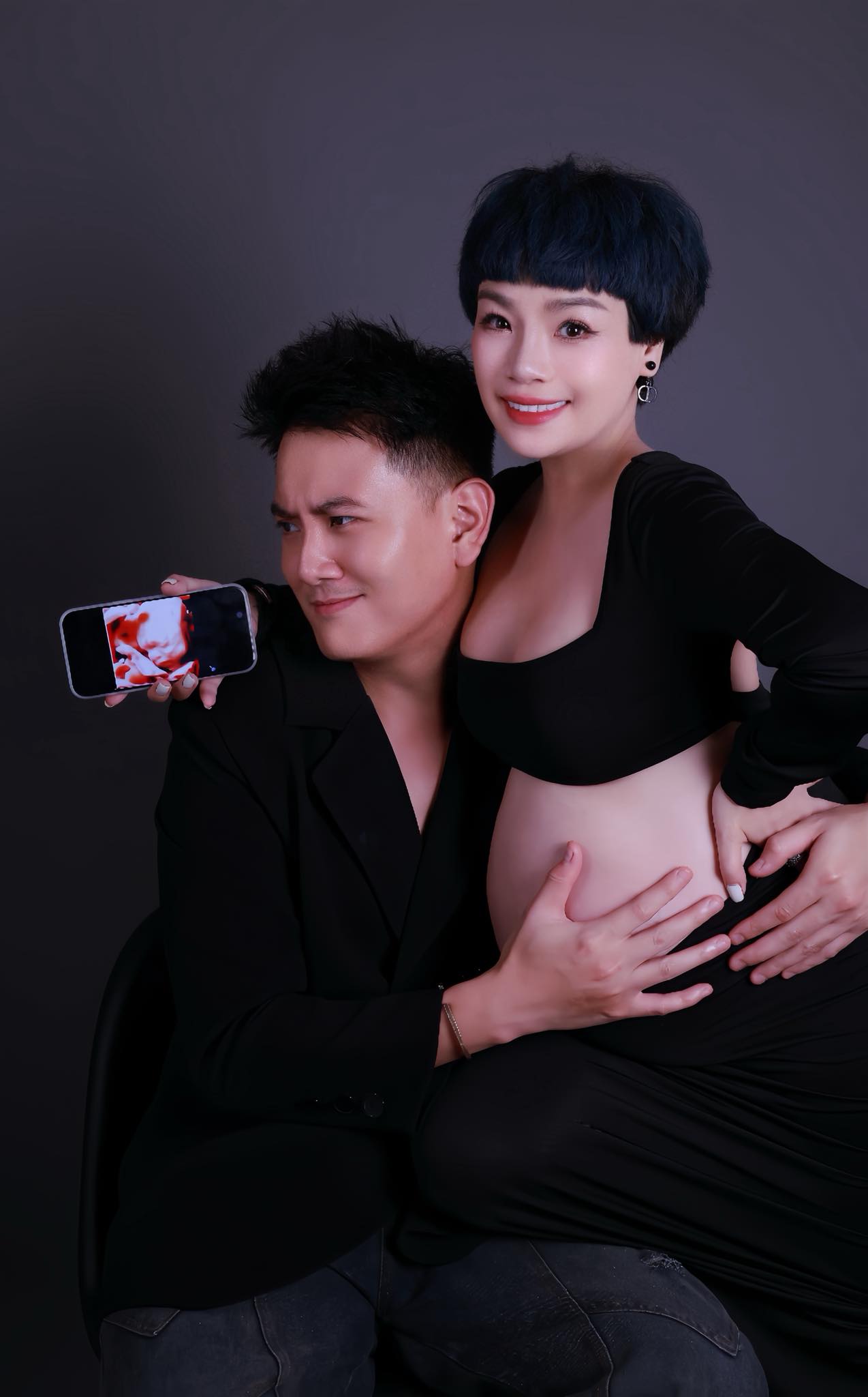 Ca sĩ quê Hưng Yên U50 bầu sắp đẻ: Thích trai đẹp, ga lăng, từng gây sốc khi rao bán khách sạn 110 tỷ- Ảnh 2.