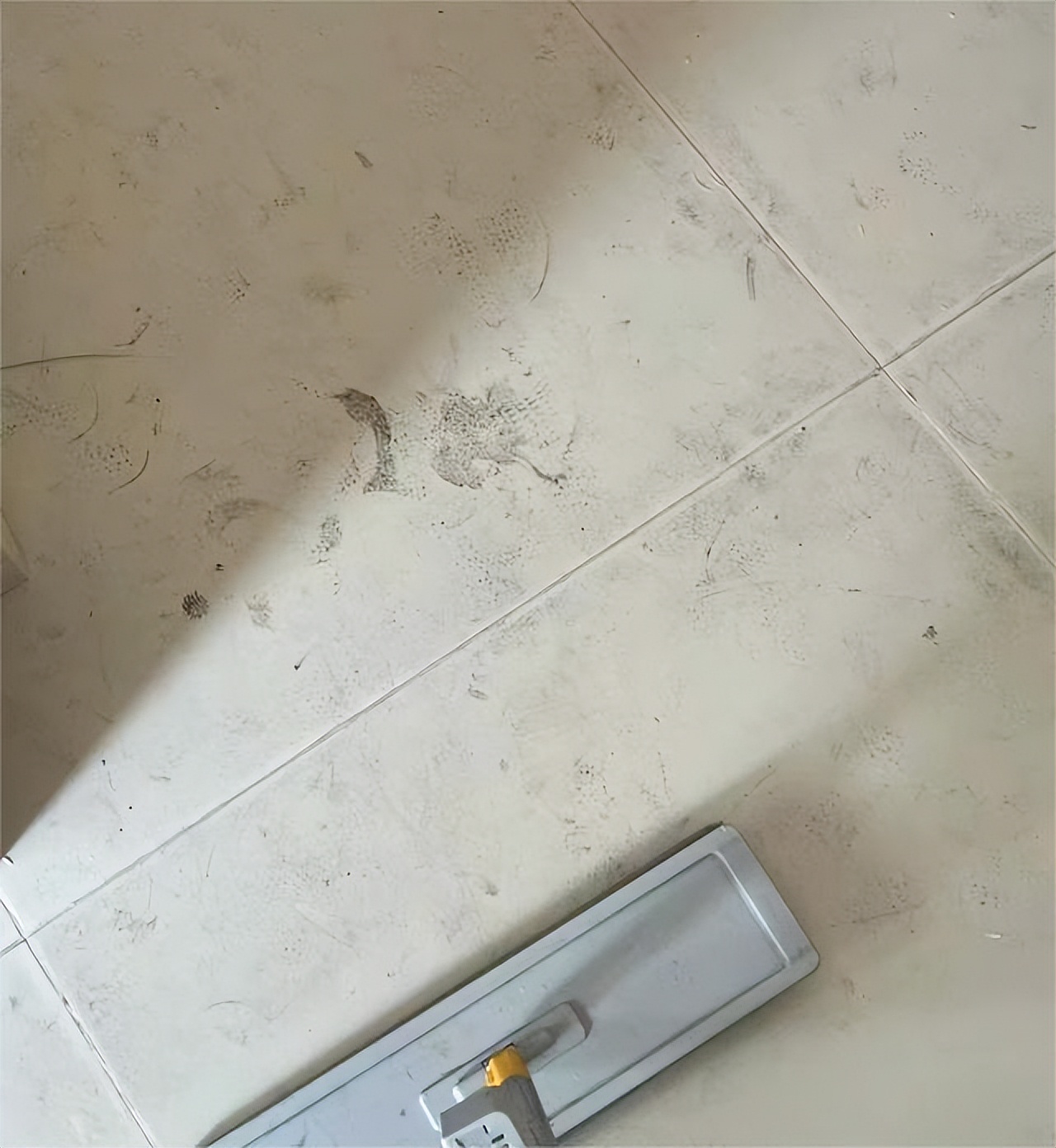 Tôi học theo 5 mẫu thiết kế đang hot trên mạng để cải tạo nhà và trả giá đắt chỉ sau 3 tháng dọn về- Ảnh 6.