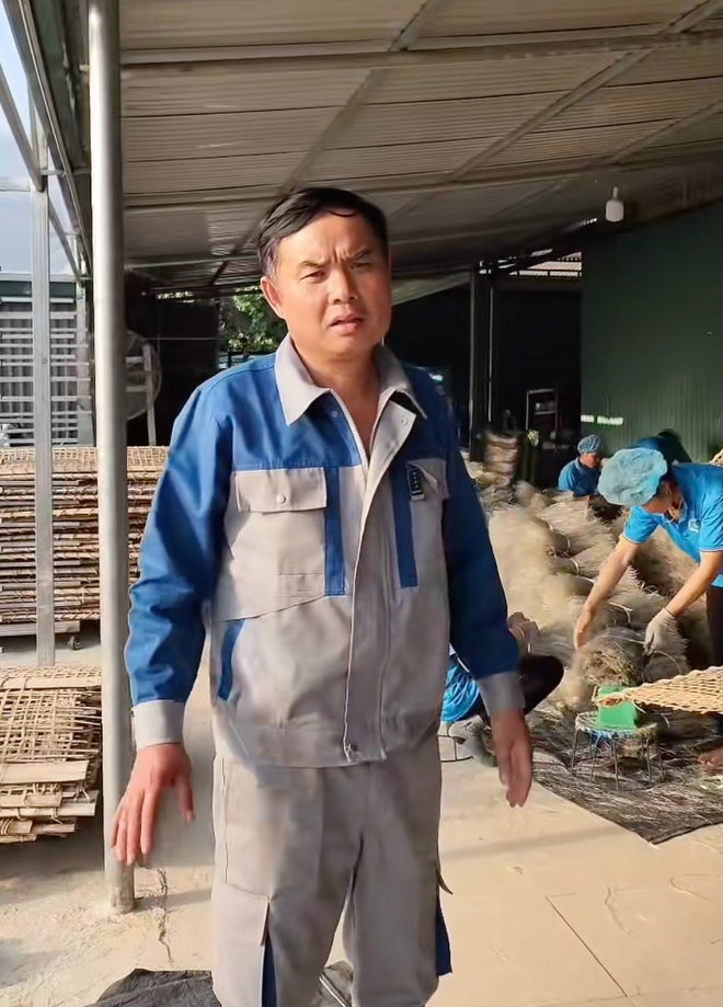 Sùng Bầu nhận "trẻ người non dạ" sau ồn ào với miến dong Hồng Phước- Ảnh 3.