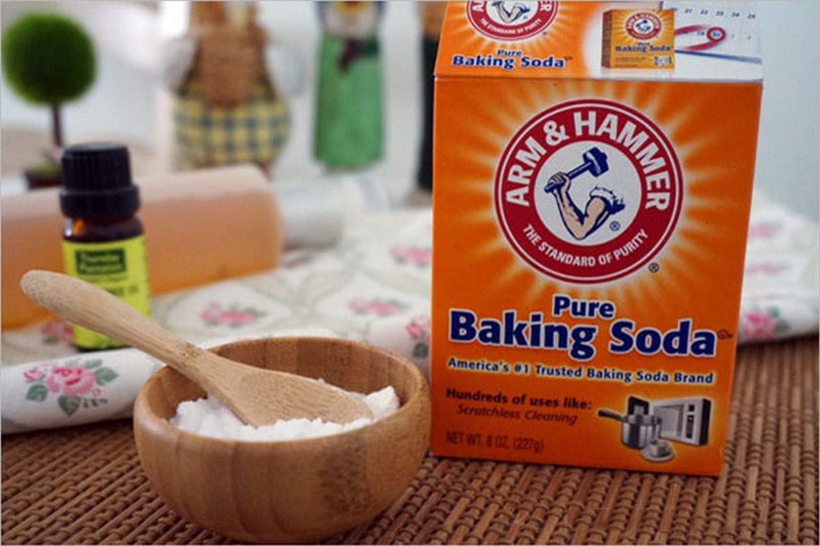 Rắc một nắm bột trắng lên khoai tây, để cả tháng cũng không thối hay mọc mầm!- Ảnh 1.