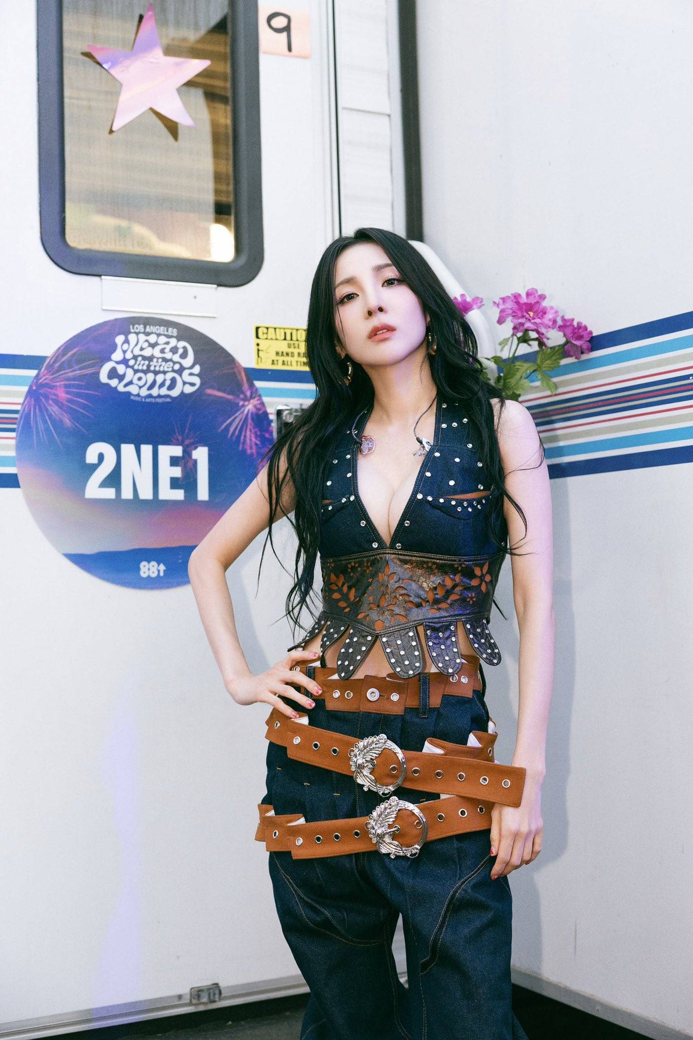 Dara (2NE1) gây sốt với vóc dáng "gầy như que củi" nhưng nhan sắc "nữ thần" ở tuổi 40: Bí quyết đơn giản chỉ ở 2 từ- Ảnh 6.