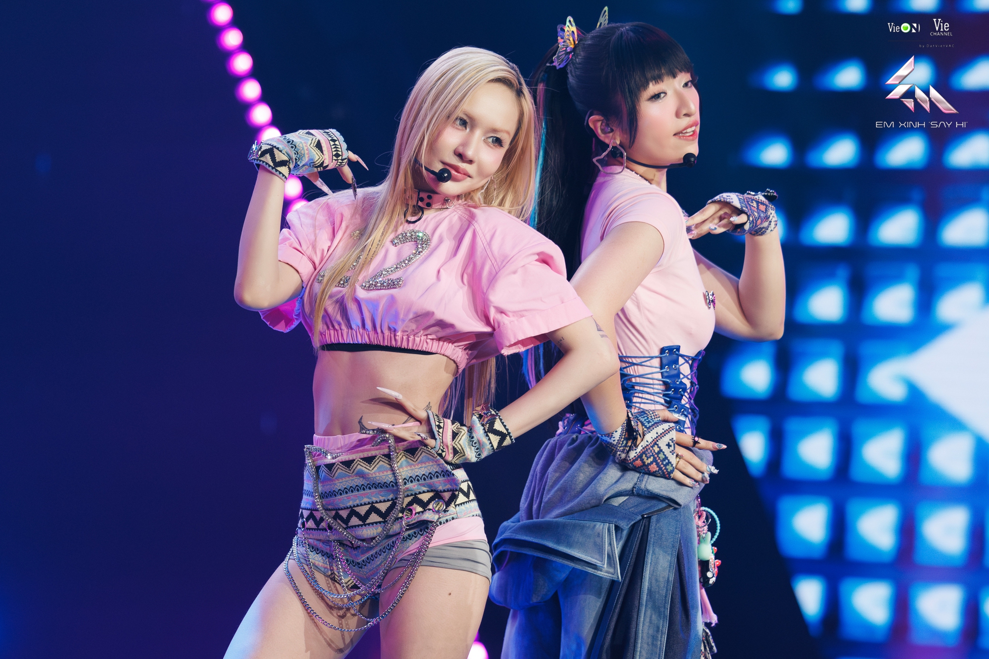 Live Stage 1 Em Xinh Say Hi - phiên bản premium của Anh Trai Say Hi- Ảnh 4.