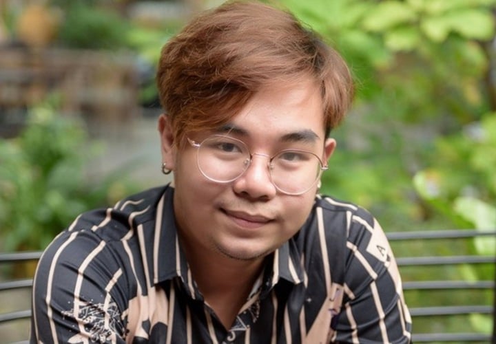 "Thần đồng âm nhạc" lừng lẫy giờ chật vật với nghề, từng làm nhân viên quán bar- Ảnh 3.