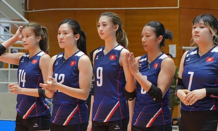 Ngắm nhan sắc nữ 'học bá' Hong Kong cao 1m80 vừa so tài tuyển Việt Nam- Ảnh 1.