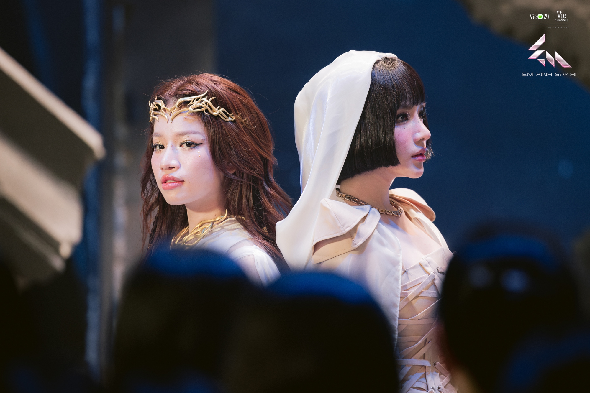 Live Stage 1 Em Xinh Say Hi - phiên bản premium của Anh Trai Say Hi- Ảnh 5.