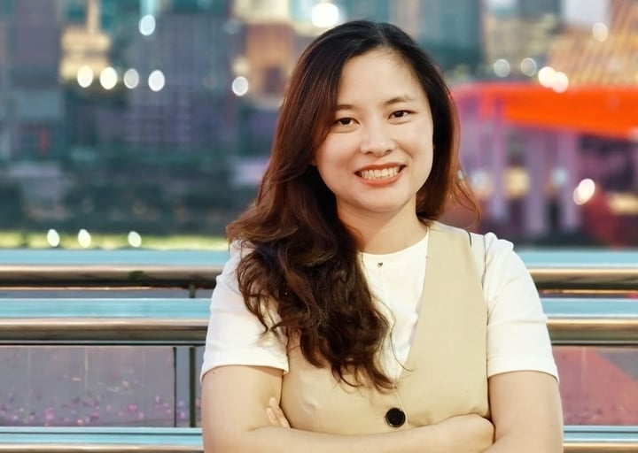 Đã bác sĩ còn dịch cabin, người phụ nữ đặc biệt này là ai?- Ảnh 2.