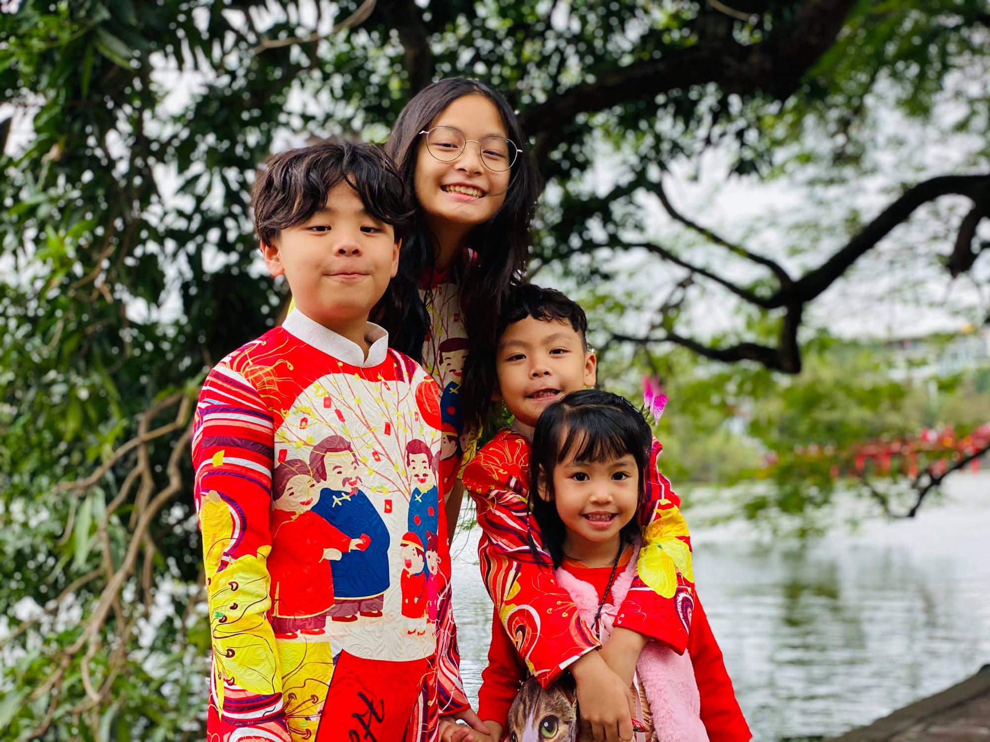 Những 