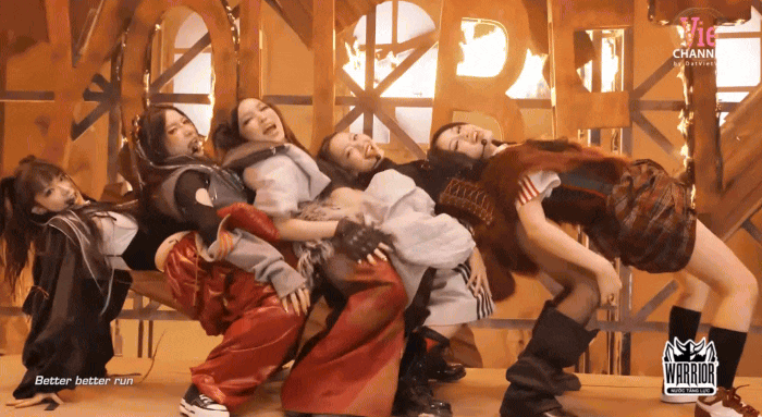 Stage có vũ đạo đỉnh nhất Em Xinh Say Hi bị tố đạo BLACKPINK và loạt sao Kpop, tất cả là tại 1 người?- Ảnh 7.