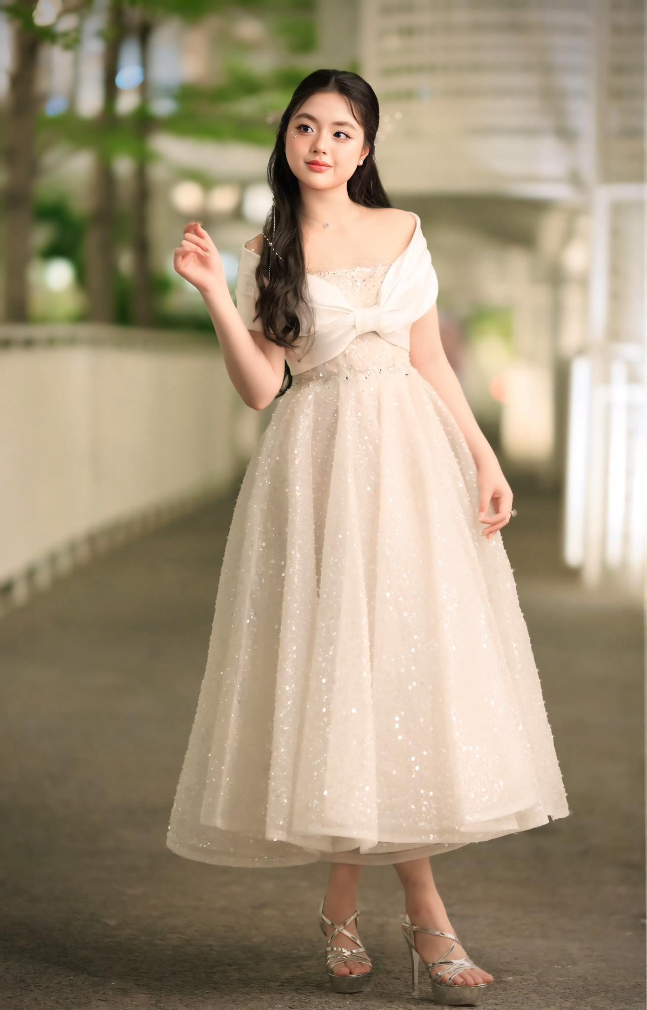 Những 