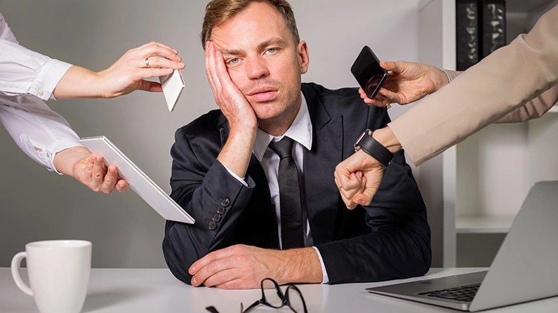 Đi để trở về: Hối hận vì bỏ việc ngân hàng để rồi phải quay lại do không kiếm được việc tốt hơn, kỹ năng ngành không được nghề khác coi trọng- Ảnh 4.