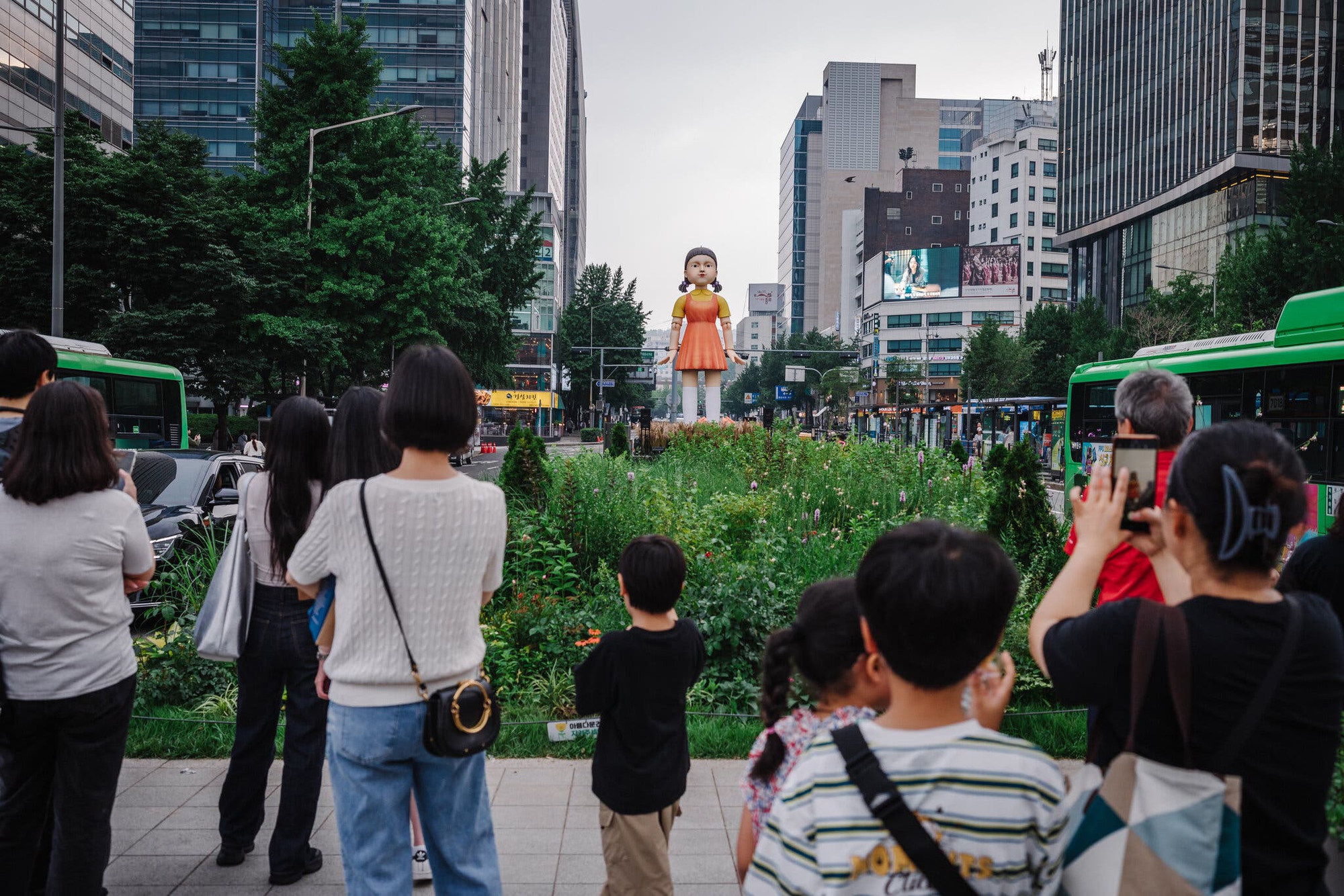 Lời chia tay từ Seoul: Khi Squid Game không chỉ là một trò chơi hay bộ phim- Ảnh 10. Lời chia tay từ Seoul: Khi Squid Game không chỉ là một trò chơi hay bộ phim- Ảnh 10.