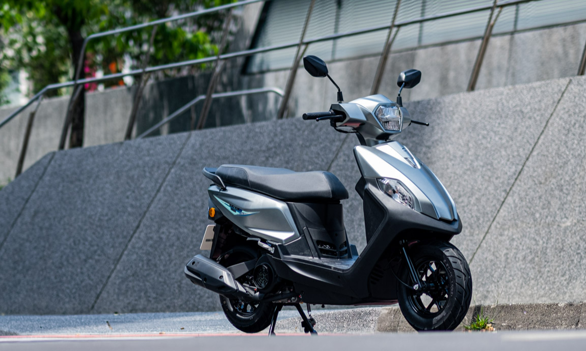 Duke 125 mẫu xe tay ga tiết kiệm xăng hơn Honda Vision, cốp rộng hơn cả Honda Lead!- Ảnh 2.