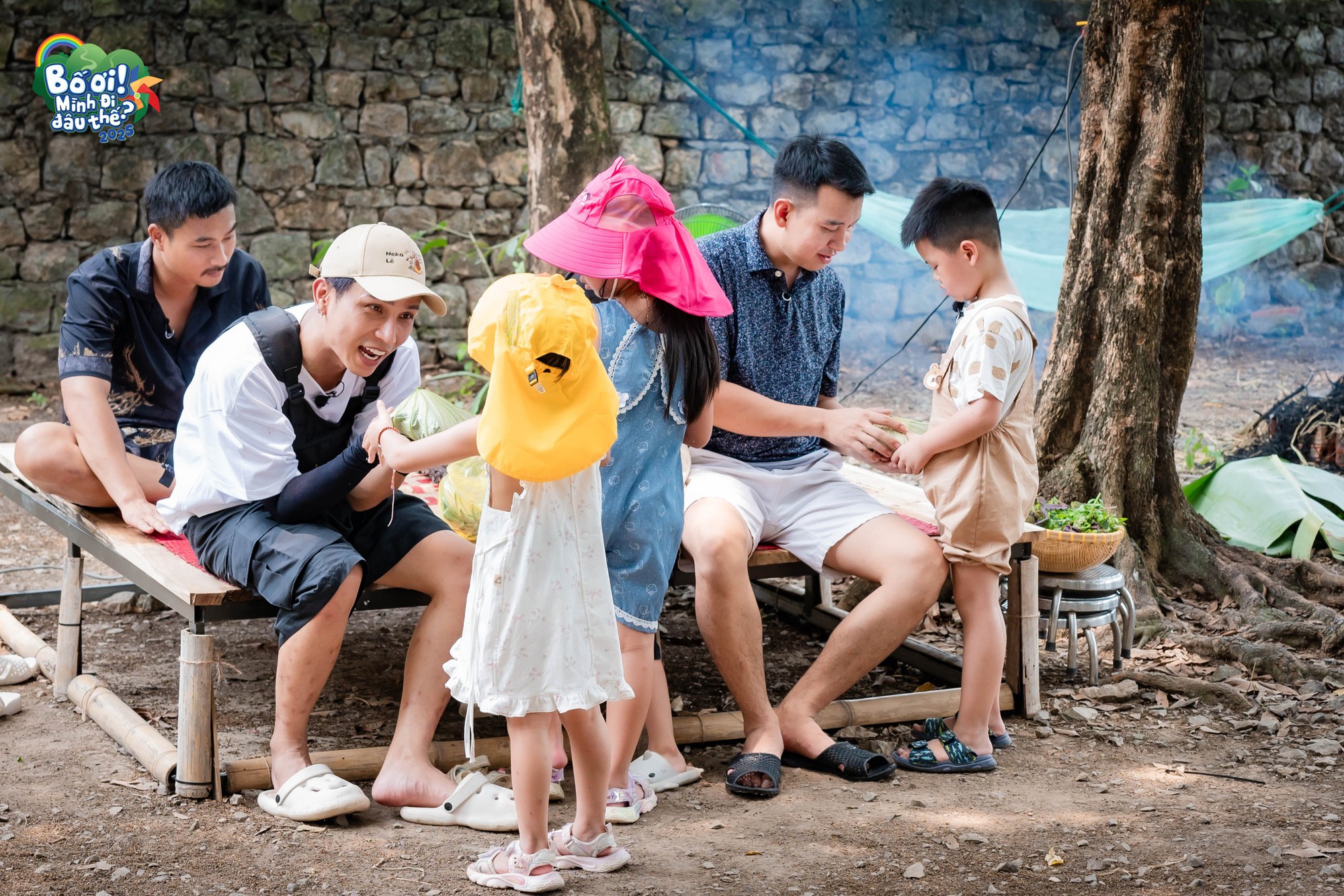 "Bố ơi mình đi đâu thế? 2025" - Tập 7: Khi chiếc điều hòa trở thành bài học đầu đời về lòng biết ơn- Ảnh 10.