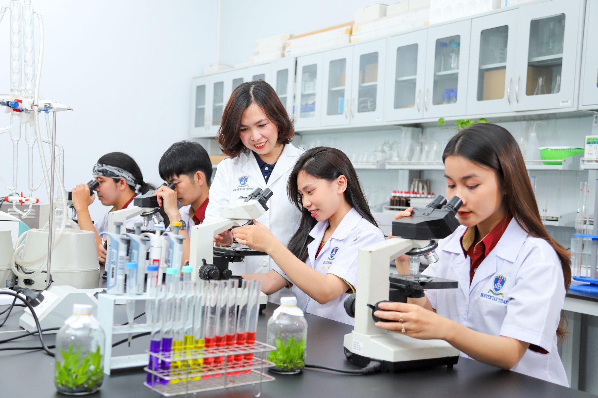 Trường ĐH Nguyễn Tất Thành – Hạ tầng hiện đại cho một đại học sáng tạo và khởi nghiệp- Ảnh 2.
