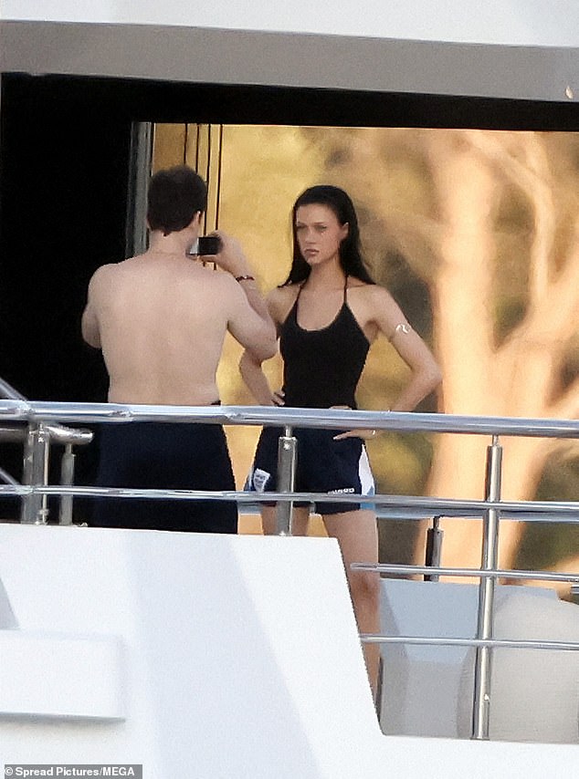 Paparazzi 