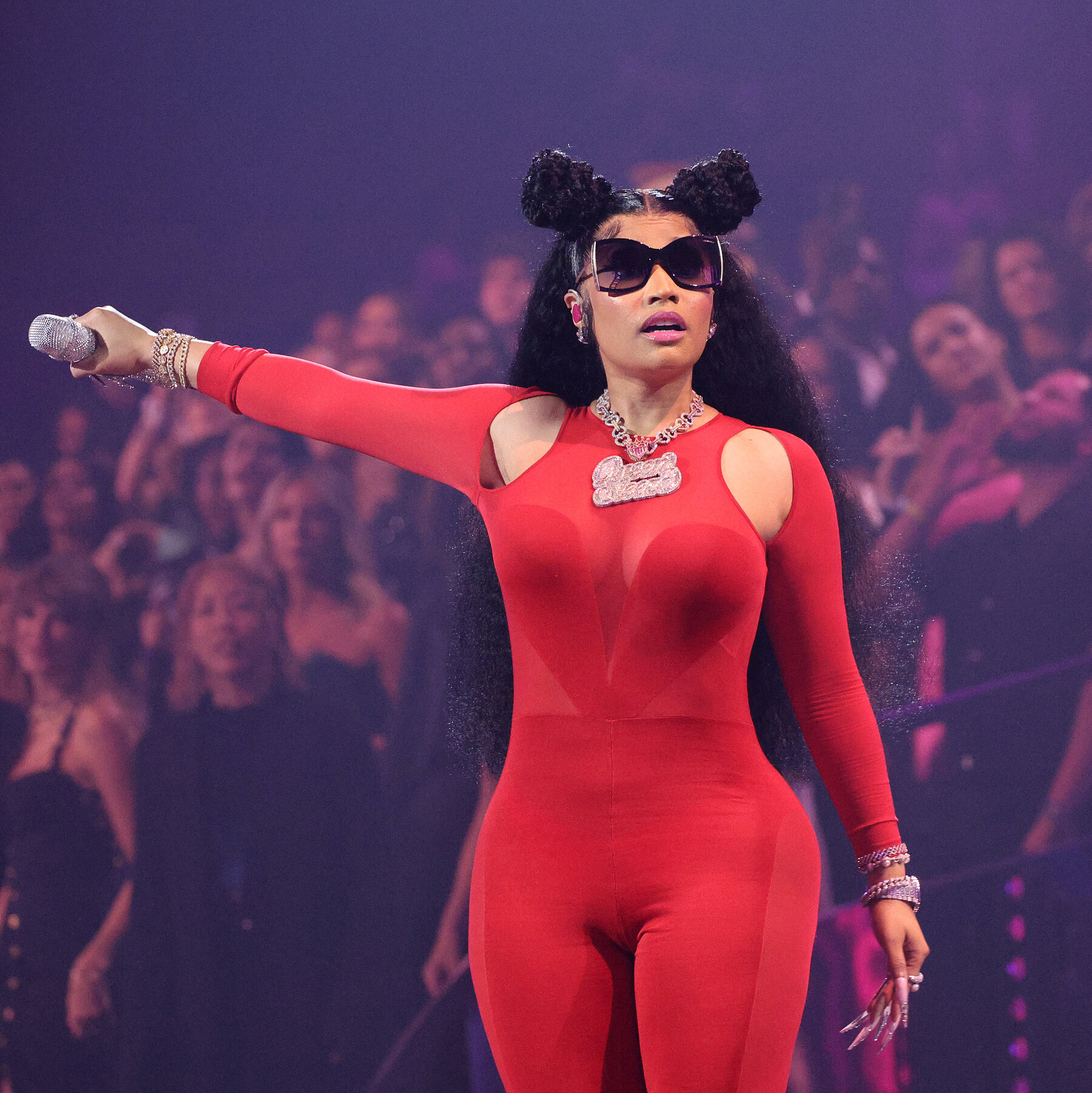 Lịch sử làng rap lặp lại: Nicki Minaj và Cardi B lại khơi mào drama- Ảnh 1. Lịch sử làng rap lặp lại: Nicki Minaj và Cardi B lại khơi mào drama- Ảnh 1.