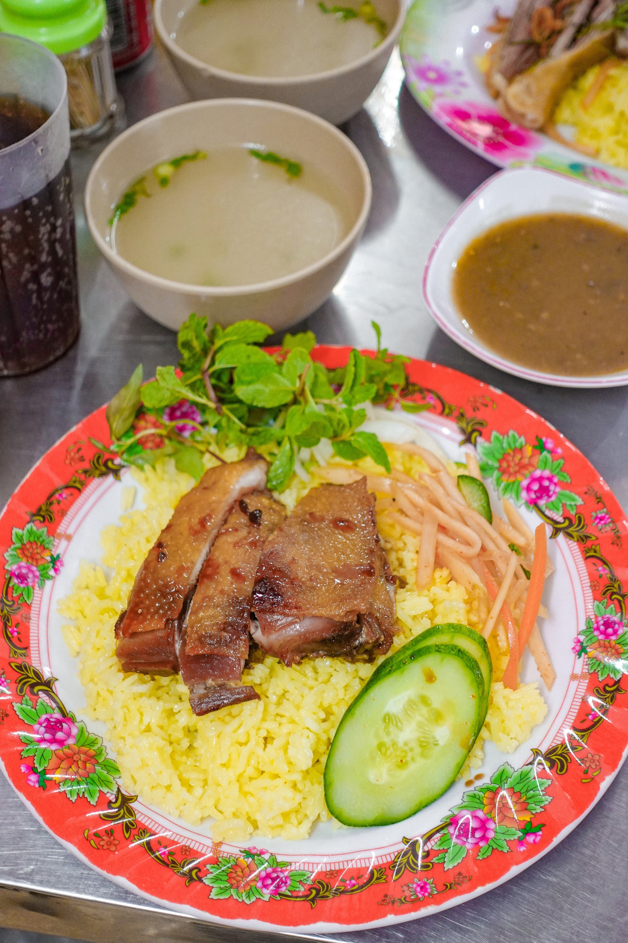 Hàng cơm gà 