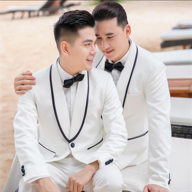 Sao nam được chồng tổ chức sinh nhật hoành tráng: Tặng vòng kim cương sáng chói mắt, phát cẩu lương tới tấp- Ảnh 4. Sao nam được chồng tổ chức sinh nhật hoành tráng: Tặng vòng kim cương sáng chói mắt, phát cẩu lương tới tấp- Ảnh 4.