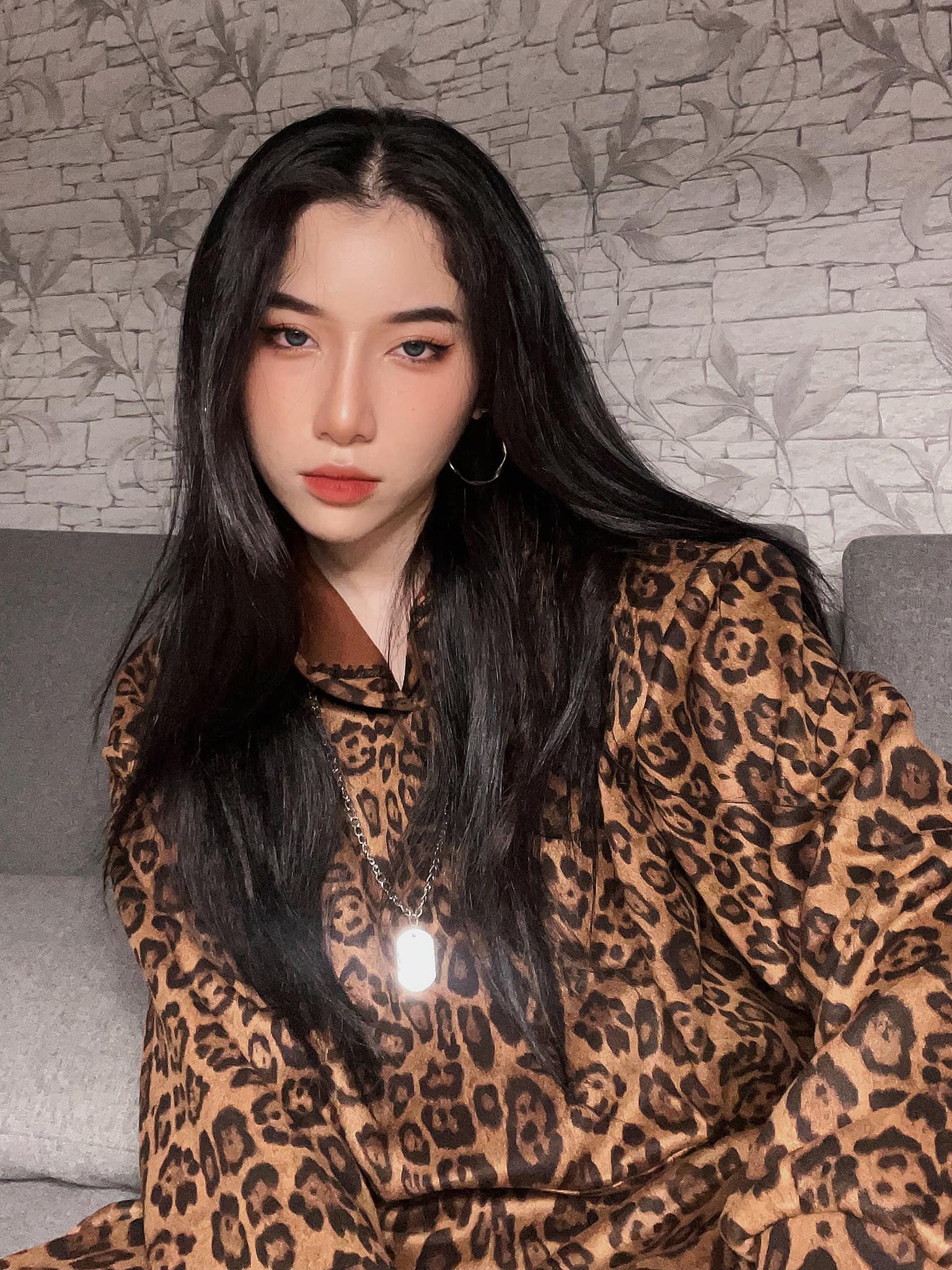 Quá khứ của LyHan tràn ngập mạng xã hội- Ảnh 4. Quá khứ của LyHan tràn ngập mạng xã hội- Ảnh 4.