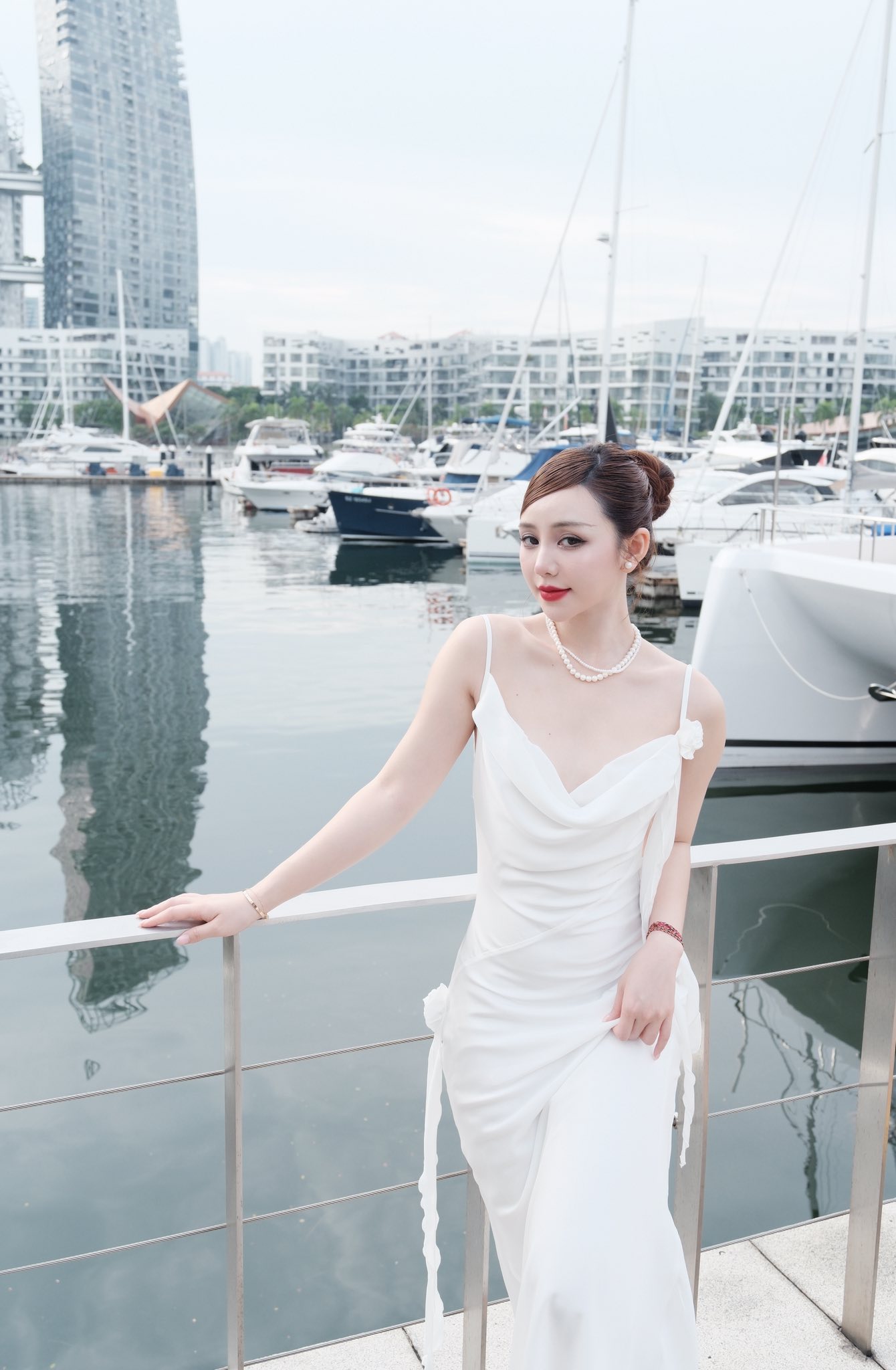 Lộ diện phú bà mới của