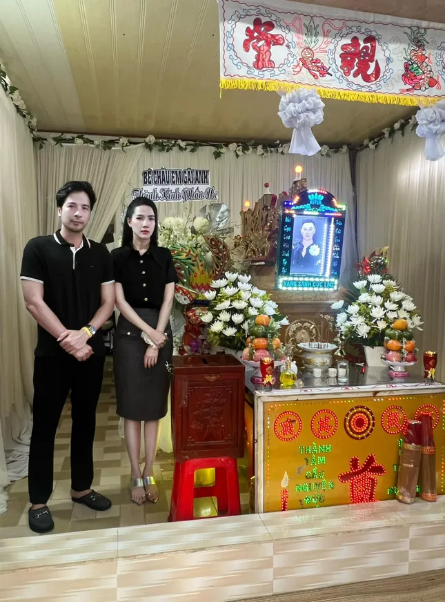 Lễ tang người mẫu Nam Phong- Ảnh 3. Lễ tang người mẫu Nam Phong- Ảnh 3.
