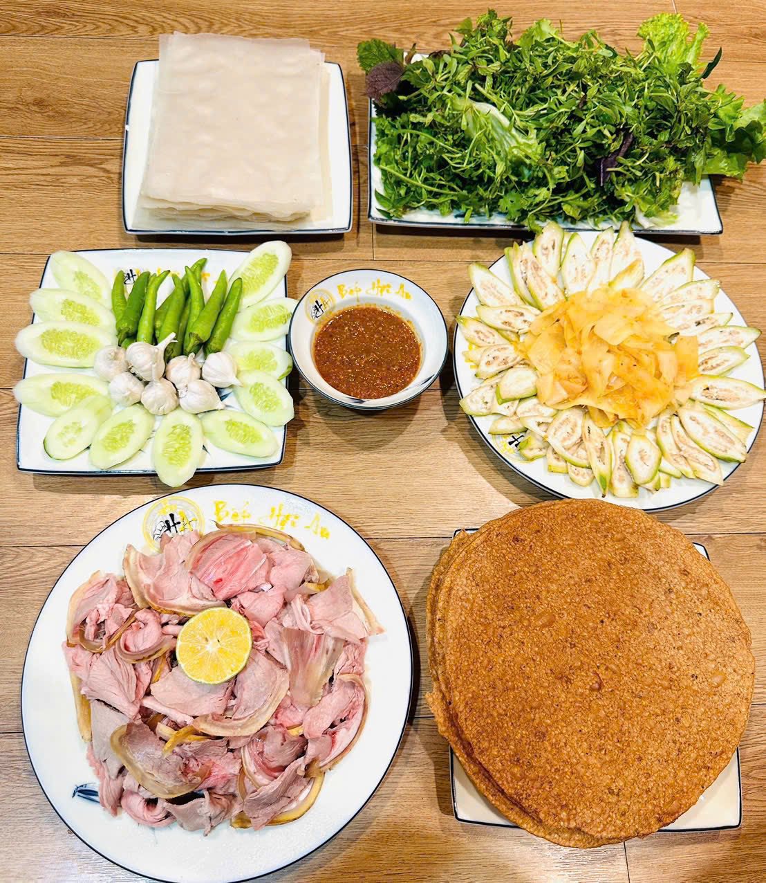 Không chỉ có biển xanh - cát trắng - nắng vàng, đến Đà Nẵng mà chưa ăn 3 món đặc sản này thì cần phải quay lại ngay thôi!- Ảnh 13.