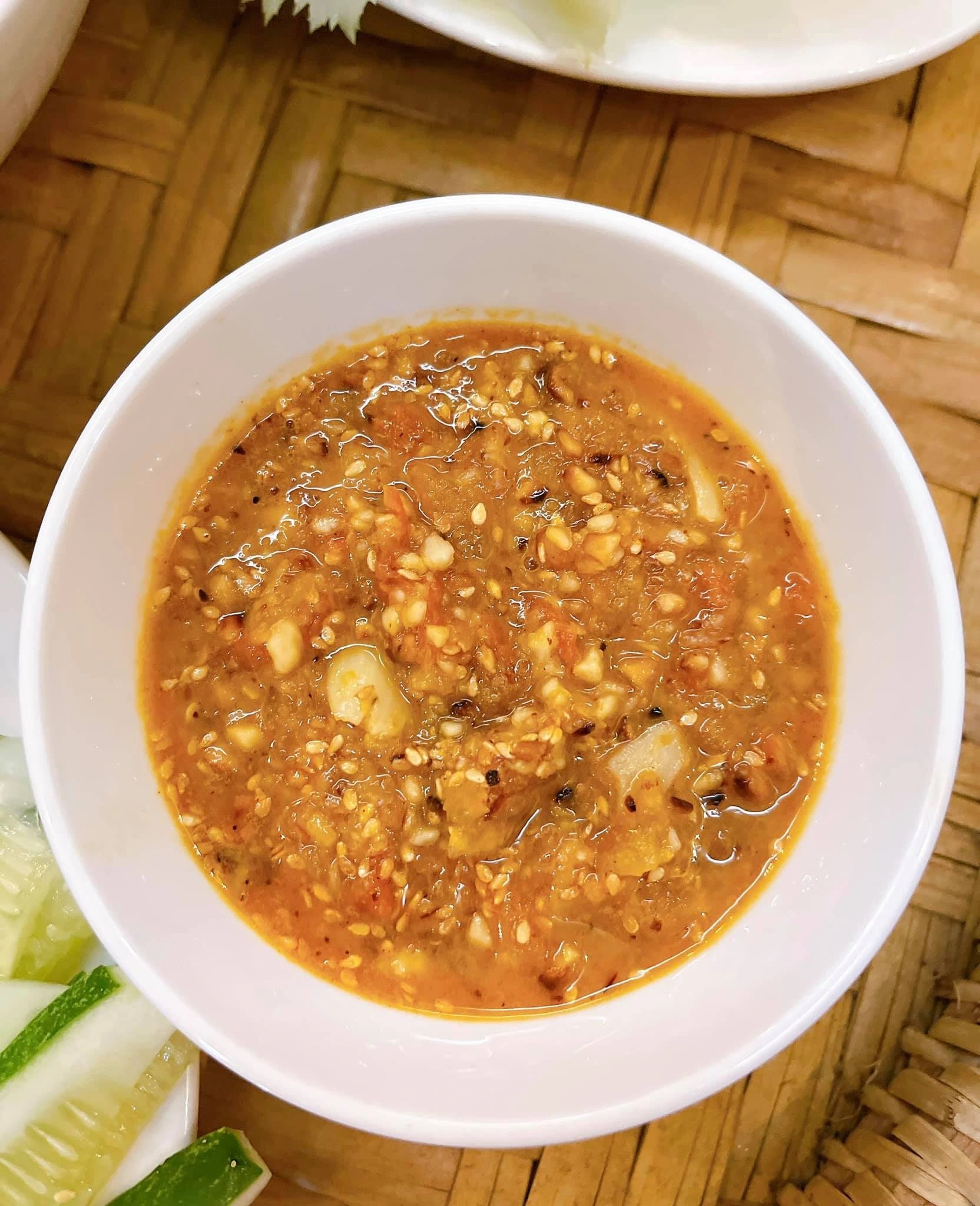 Không chỉ có biển xanh - cát trắng - nắng vàng, đến Đà Nẵng mà chưa ăn 3 món đặc sản này thì cần phải quay lại ngay thôi!- Ảnh 4.