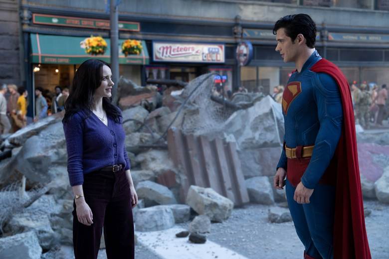 Bùng nổ phản ứng tích cực cho Superman của đạo diễn James Gunn, tương lai rực rỡ mở ra cho vũ trụ điện ảnh DC- Ảnh 4. Bùng nổ phản ứng tích cực cho Superman của đạo diễn James Gunn, tương lai rực rỡ mở ra cho vũ trụ điện ảnh DC- Ảnh 4.