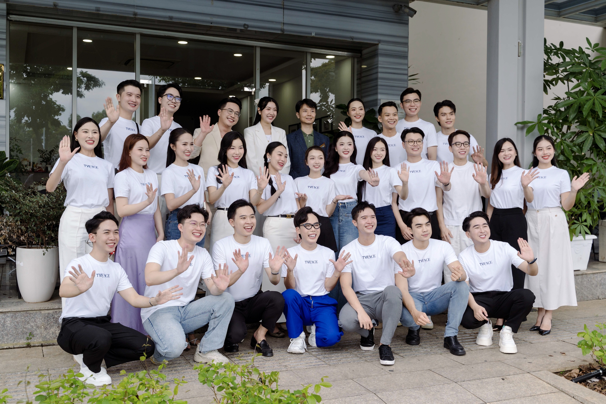 Hai ứng viên “nặng ký” dừng hành trình: Điều gì đang xảy ra tại The TVFACE 2025?- Ảnh 1. Hai ứng viên “nặng ký” dừng hành trình: Điều gì đang xảy ra tại The TVFACE 2025?- Ảnh 1.