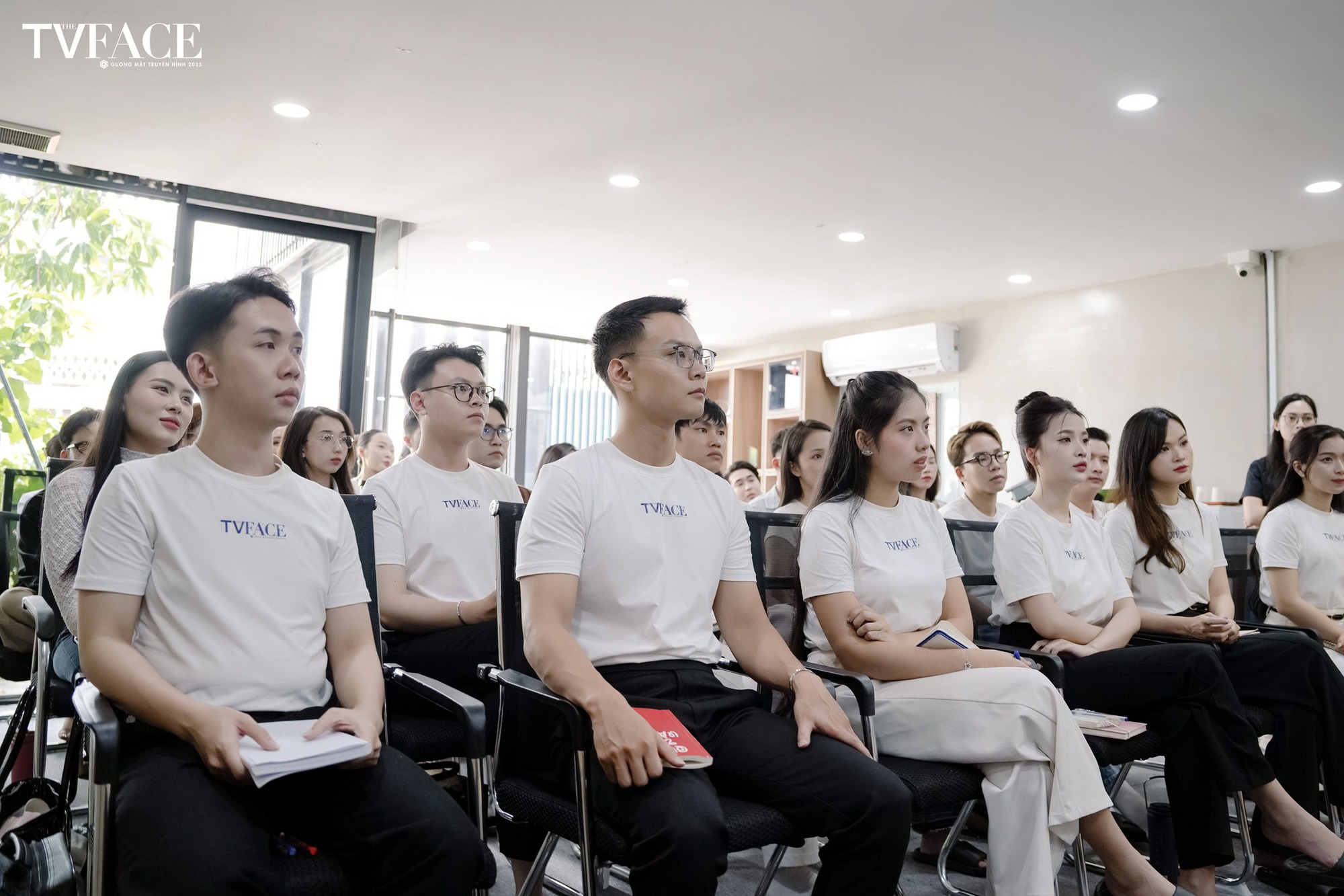 Hai ứng viên “nặng ký” dừng hành trình: Điều gì đang xảy ra tại The TVFACE 2025?- Ảnh 3. Hai ứng viên “nặng ký” dừng hành trình: Điều gì đang xảy ra tại The TVFACE 2025?- Ảnh 3.