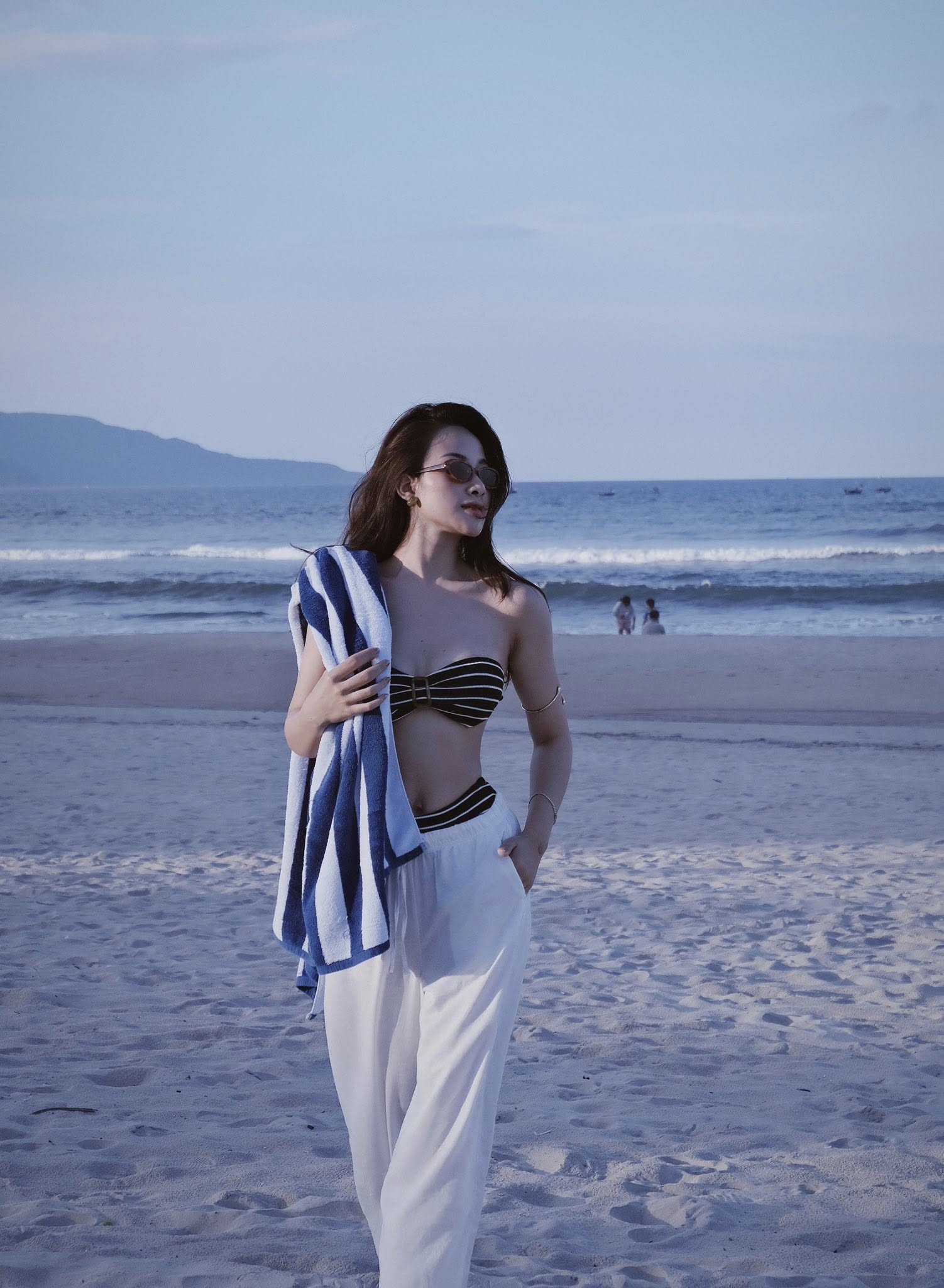 “Cô chủ khách sạn” Nhật Linh diện bikini, mẹ 2 con nhưng 3 vòng vẫn sexy, bảo sao Phan Văn Đức mê không lối thoát- Ảnh 5. “Cô chủ khách sạn” Nhật Linh diện bikini, mẹ 2 con nhưng 3 vòng vẫn sexy, bảo sao Phan Văn Đức mê không lối thoát- Ảnh 5.