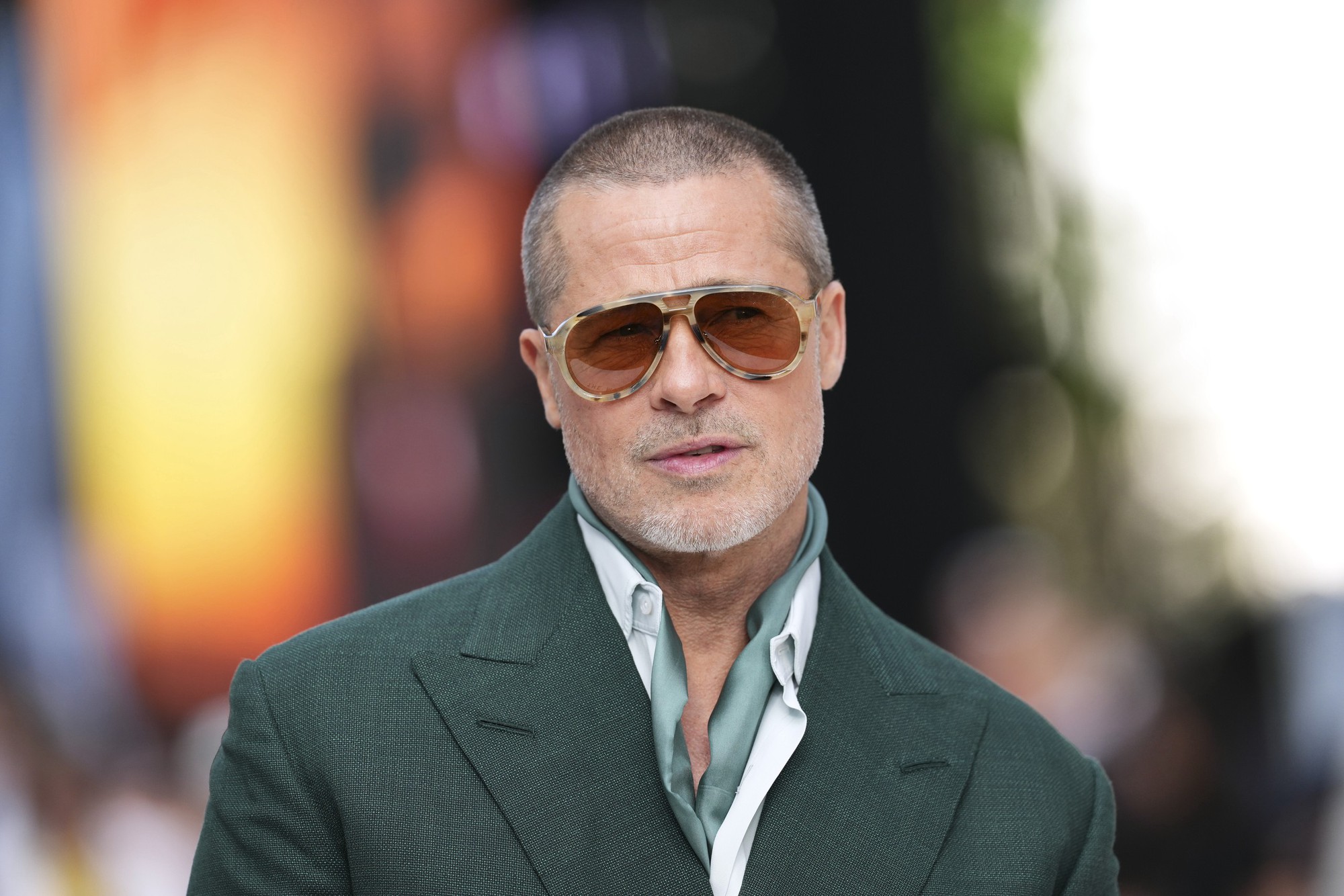 Đôi bạn thân Brad Pitt, George Clooney vào tốp 