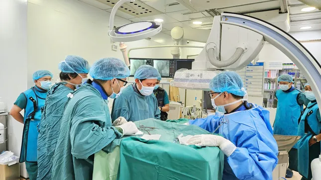 Đột tử 2 lần khi ngủ, người đàn ông thoát chết khó tin- Ảnh 1.