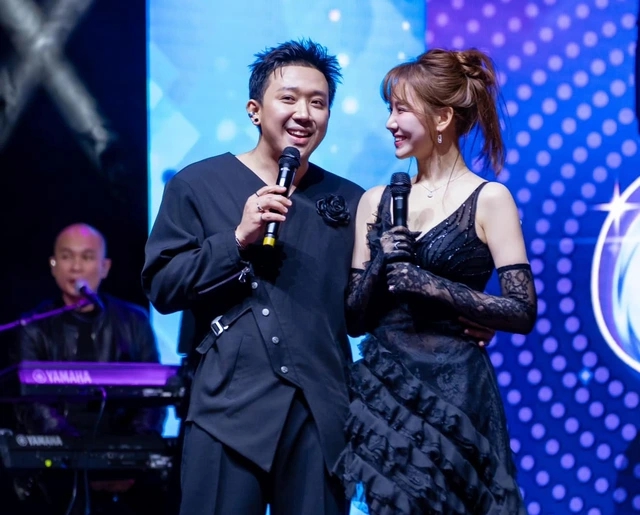 Chuyện gì thế này: Nửa đêm Trấn Thành bật khóc vì lời nói của Hari Won- Ảnh 1. Chuyện gì thế này: Nửa đêm Trấn Thành bật khóc vì lời nói của Hari Won- Ảnh 1.